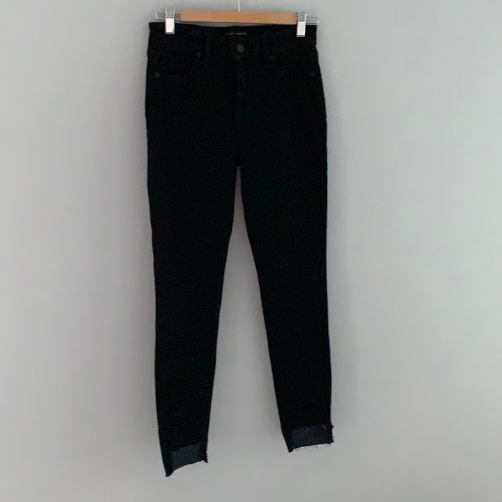Lucky brand Lolita low rise crop, Never worn.